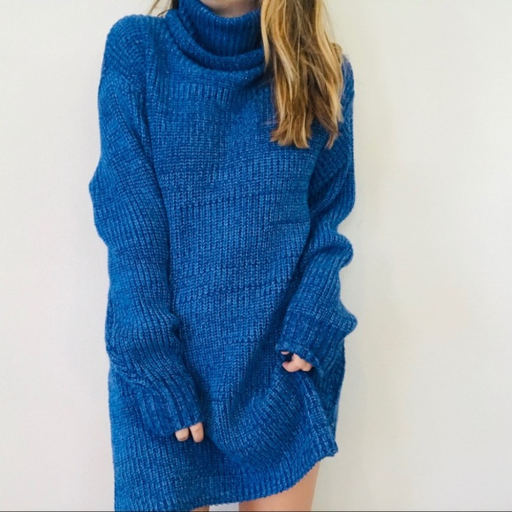Free People blue chunky oversized turtleneck